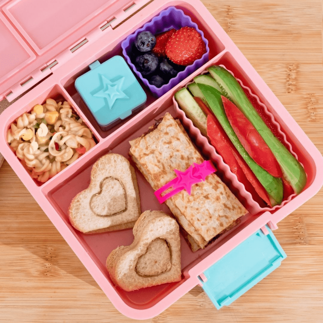 MONTII.CO Lunch Punch Sandwich Cutters | Unicorn-1910112395481714692