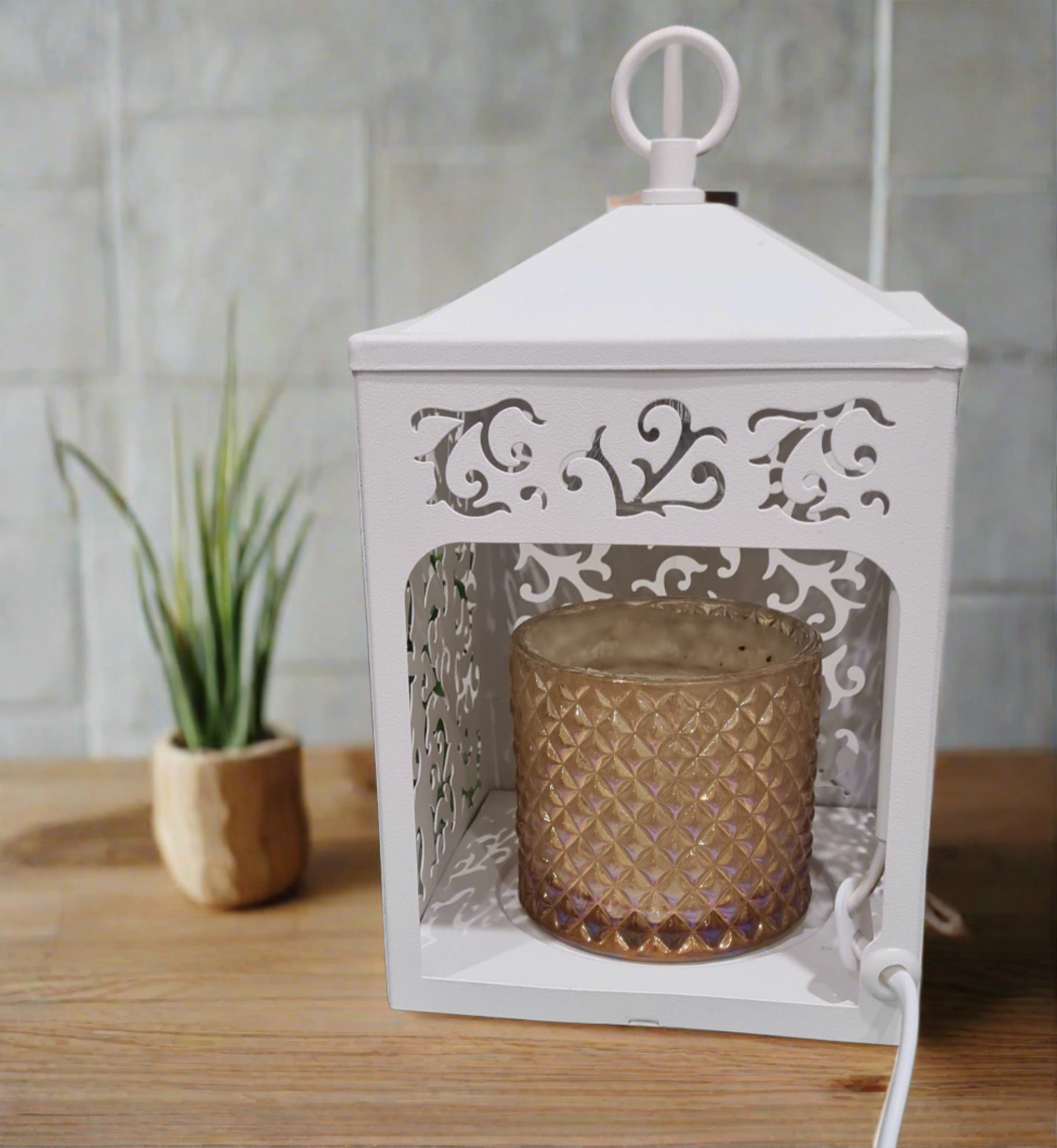 White Cottage Lantern LED Decorative Candle Light Home Table Vintage Decor