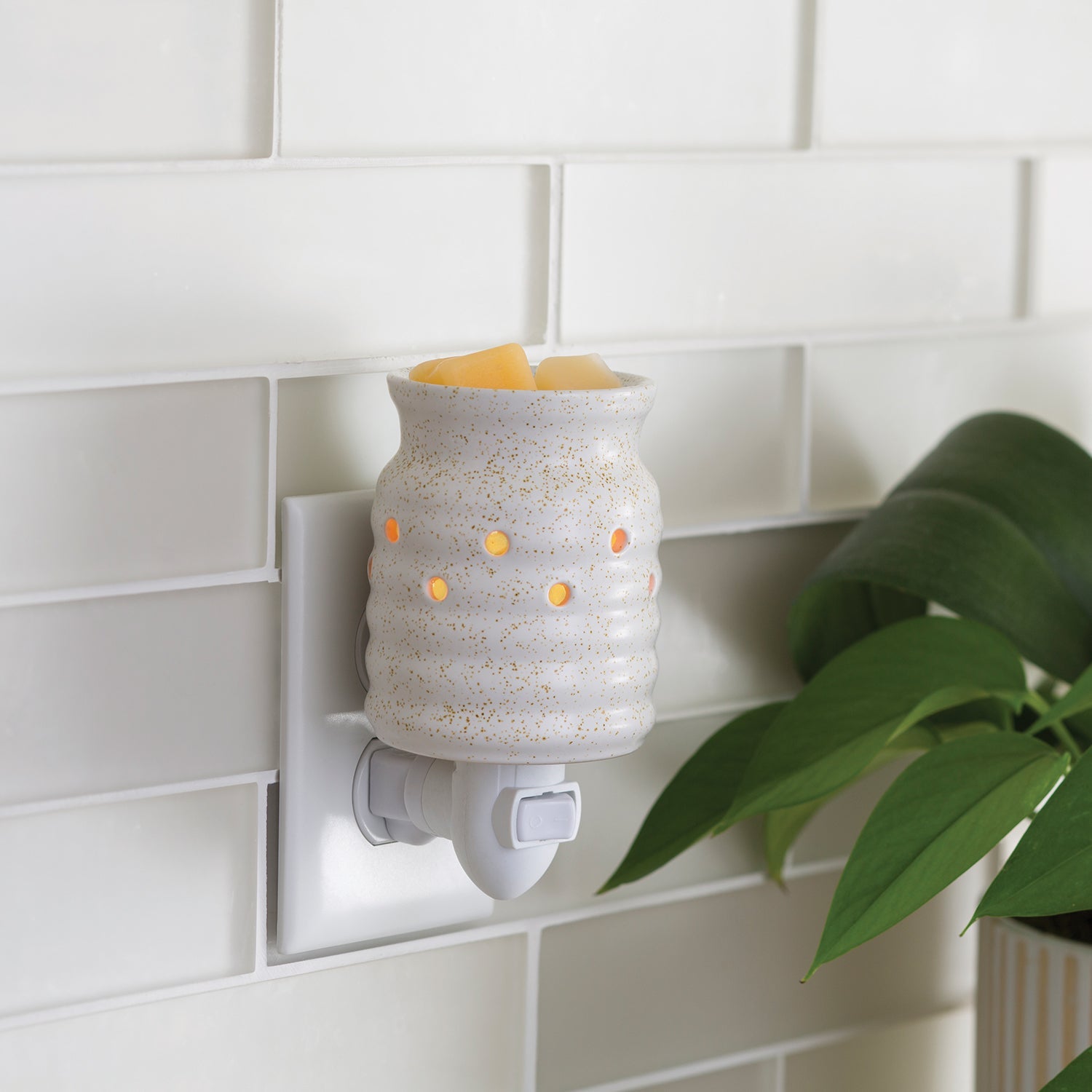 Farmhouse Wax Melt Burner Plug In Fragrance Warmer Rustic Home Decor