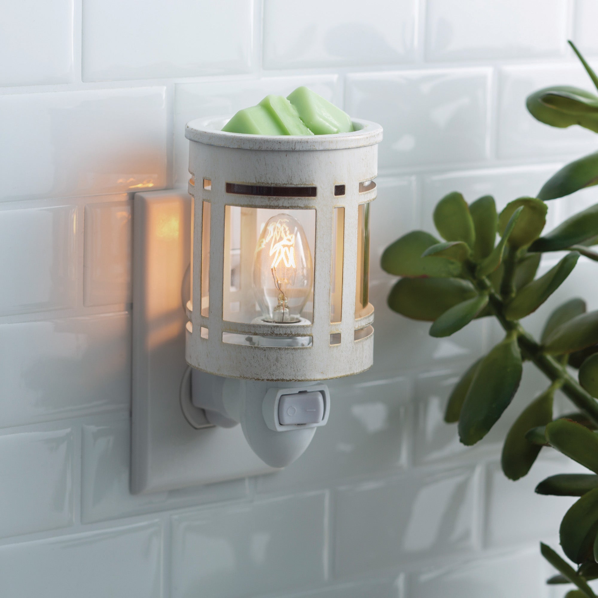 Mission Wax Melt Burner Plug In Fragrance Warmer Home Decor Oil Burner