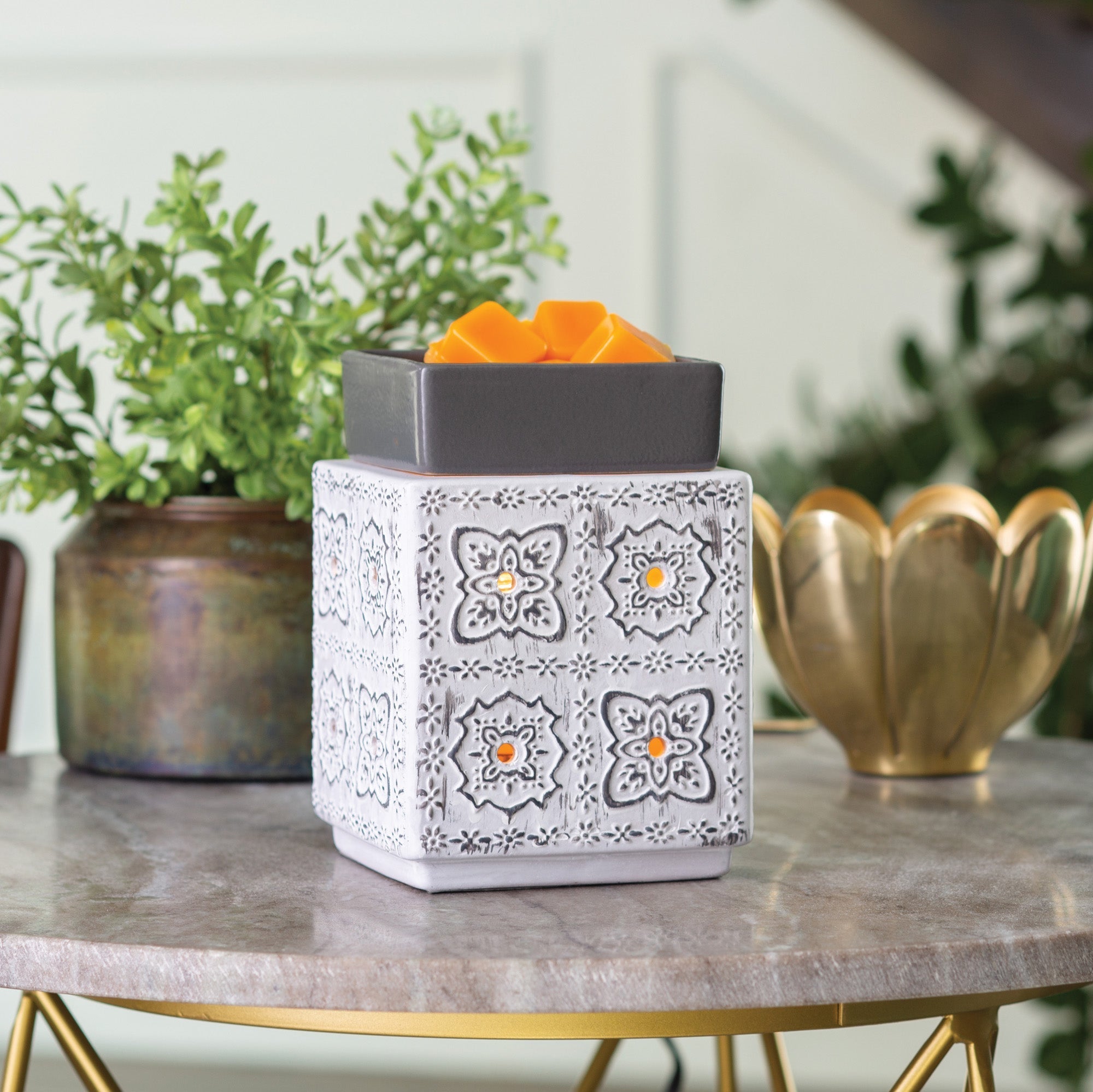 Modern Cottage Wax Melt Burner Plug In Fragrance Warmer Home Decor