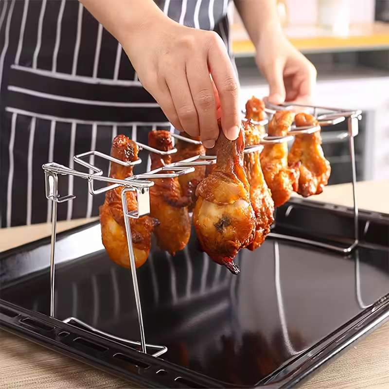 Stainless steel chicken leg and wing rack three-piece set: Foldable standing grill + baking tray + cleaning brush. Suitable for barbecues, smoking, and ovens. Ideal choice for picnics and camping