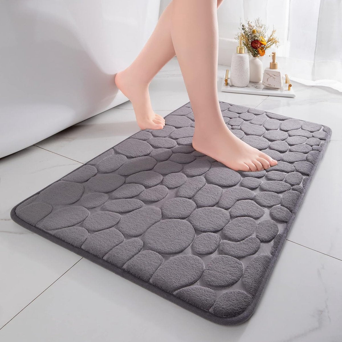 Bath Mat - 40x60 Cm - Shower Mat - Floor Mat - Bathroom Mat or Toilet Mat - Absorbent Bath Mat - Bath Mats - Bathroom Accessories - Easy to Wash - With Pebble Texture - Absorbent Floor Mats - Dark Grey - 1 Piece