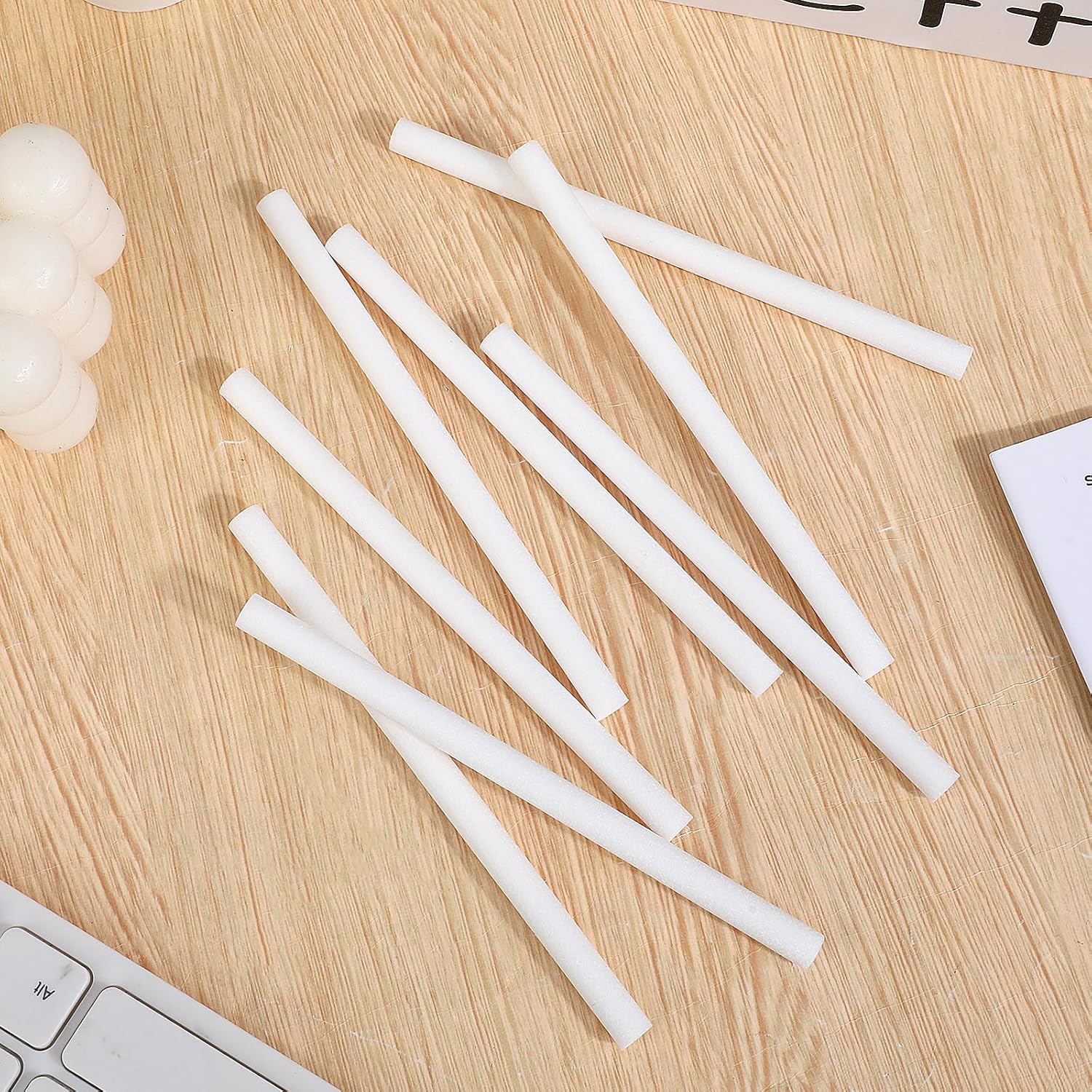 50 Pcs Humidifier Sticks Diffuser Cotton Filter Sticks Plug in Refills 5.35 X 0.3 Inch Mini Humidifier Wick Stick Replacement for Cool Mist Portable Diffuser