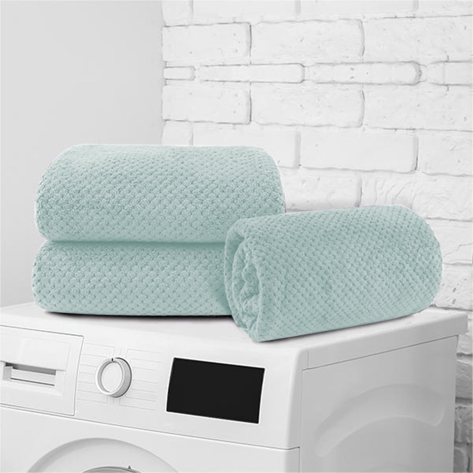 Chmadoxn Bath Towel, Oversize Bath Towel, 55×28 Inch Large Microfiber Bath Towels, Soft, Absorbent, and Quick Dry Towels for Bathroom, Pool, Beach, Swim, and Yoga, Large Bathroom Towels for Daily Use 55×28 in Green