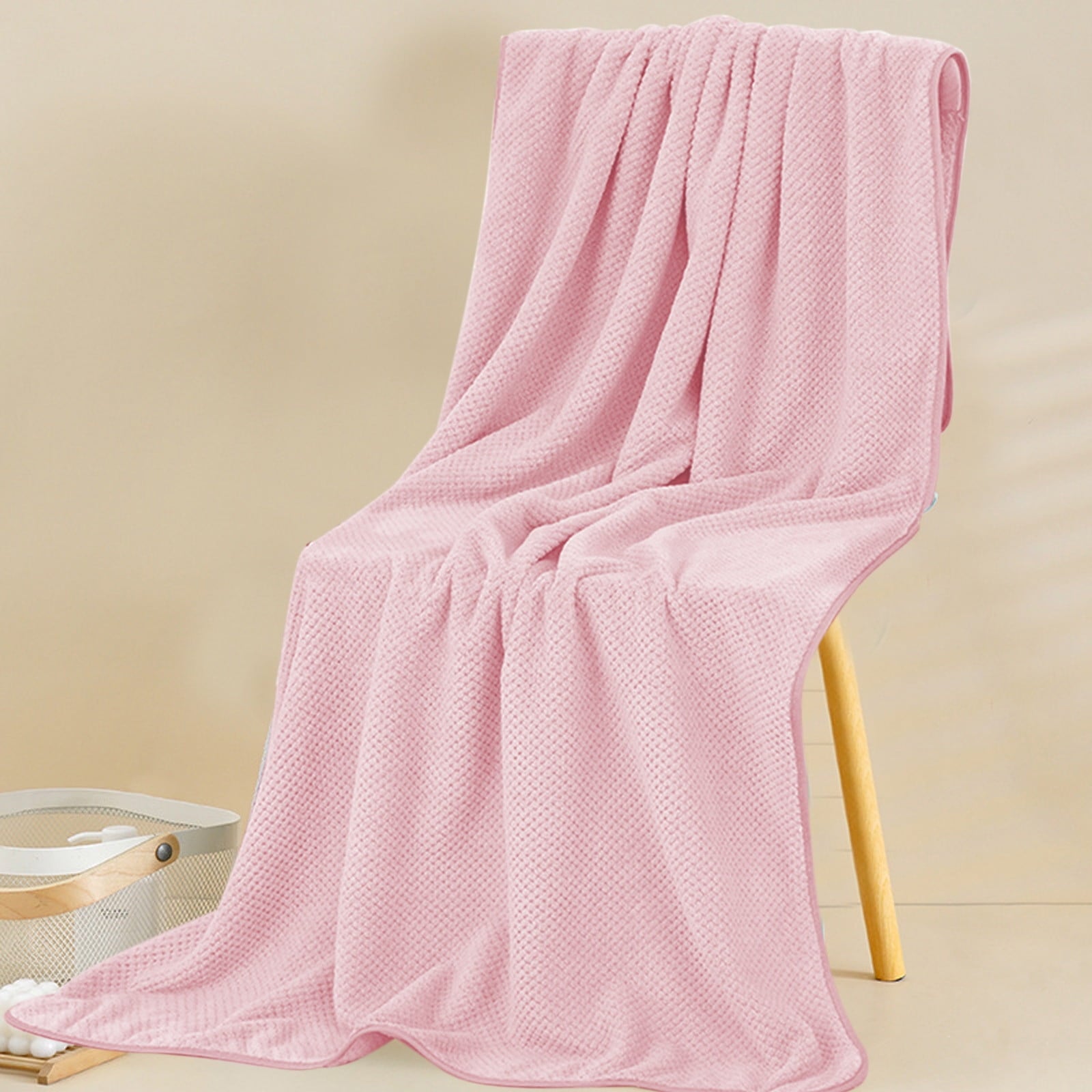 Chmadoxn Bath Towel, Oversize Bath Towel, 55×28 Inch Large Microfiber Bath Towels, Soft, Absorbent, and Quick Dry Towels for Bathroom, Pool, Beach, Swim, and Yoga, Large Bathroom Towels for Daily Use 13.4×30 in Pink