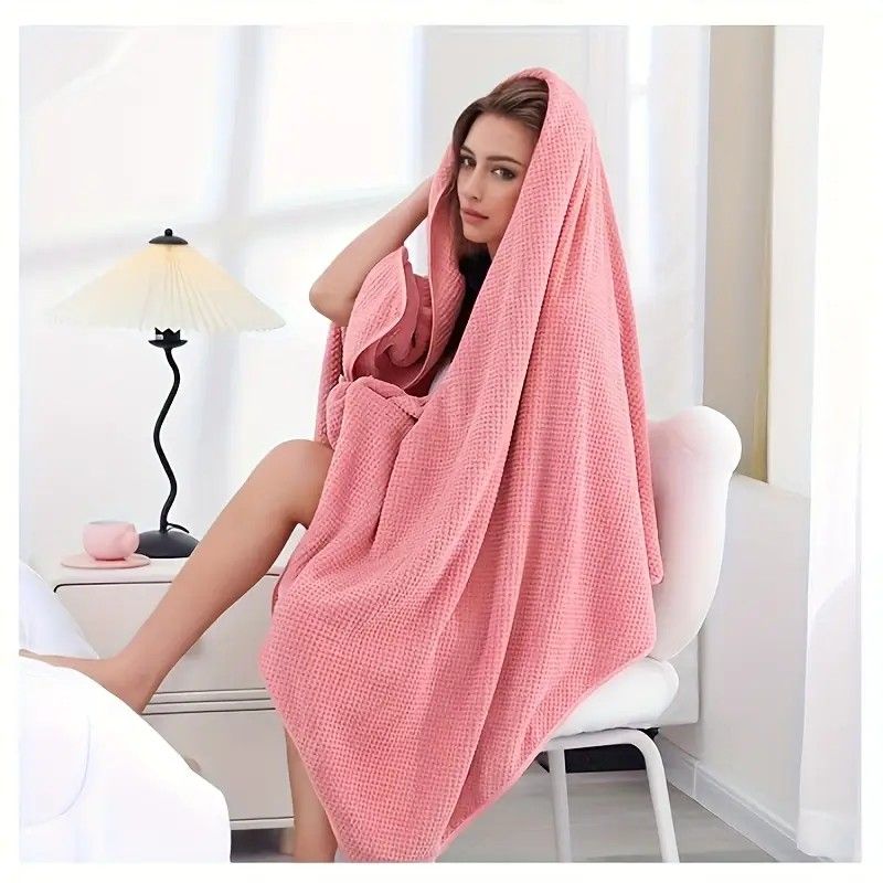 Modern Pineapple Grid Design Ultra-Soft Coral Fleece Bath Towel｜90x170cm Extra Thick Strong Absorption, Suitable for Bathroom, Gym, Hotel, and Home Use.(light blue)