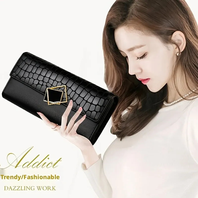 Genuine Leather Long Women's Wallet, Crocodile Embossed Black Bi-Fold Wallet with 12 Card Slots & Metal Square Buckle, Light Luxury Travel Daily Purse