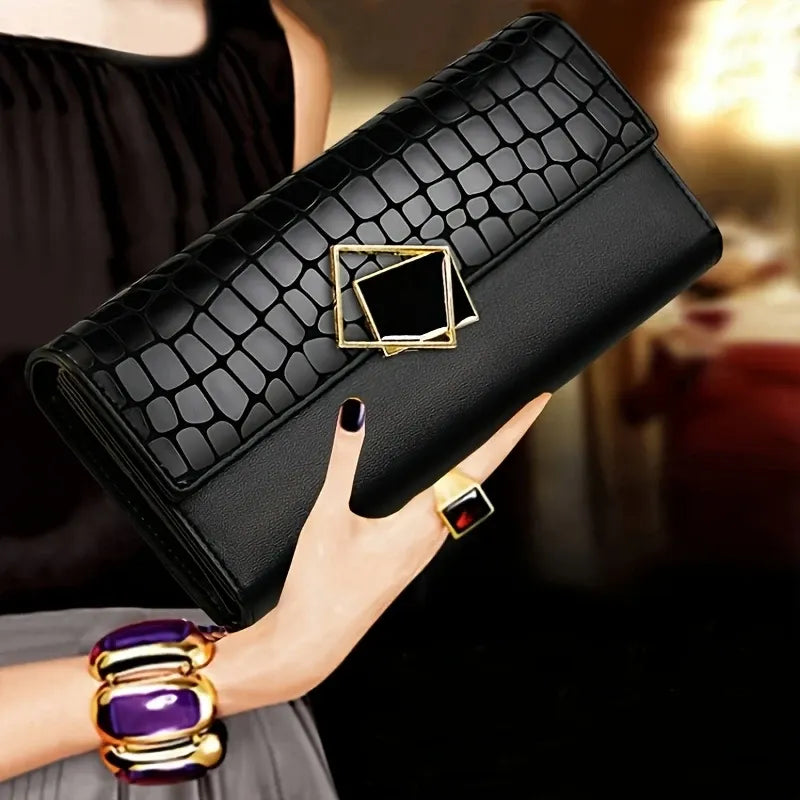 Genuine Leather Long Women's Wallet, Crocodile Embossed Black Bi-Fold Wallet with 12 Card Slots & Metal Square Buckle, Light Luxury Travel Daily Purse
