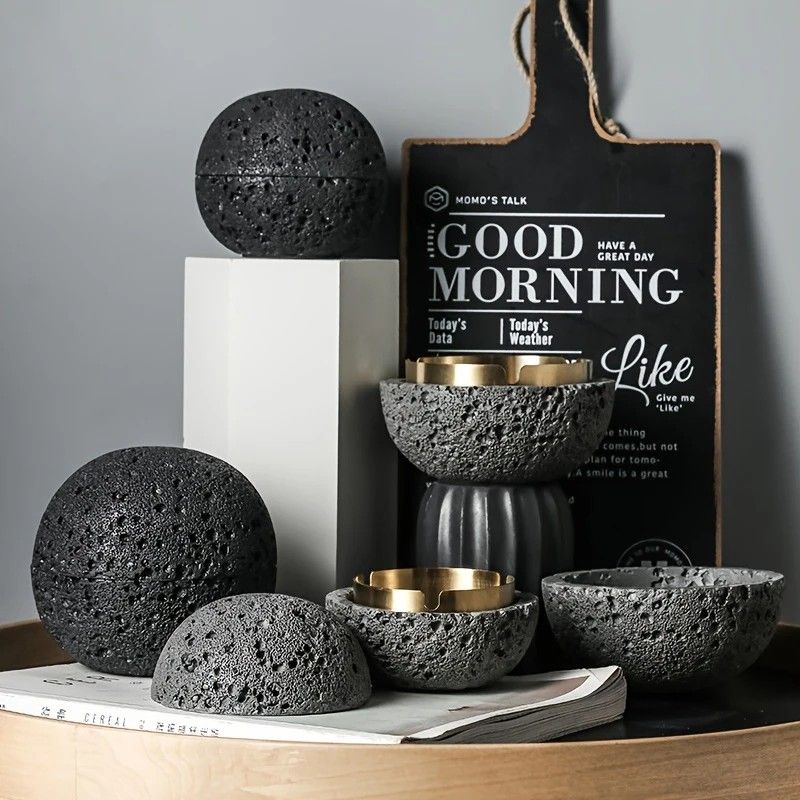 Nordic industrial style concrete ashtray, handcrafted with natural texture, detachable stainless steel bowl with anti-ash lid — easy to clean, durable, suitable for living rooms, bars, offices, ideal gift for Father’s Day, Christmas, housewarming.（Dark gr