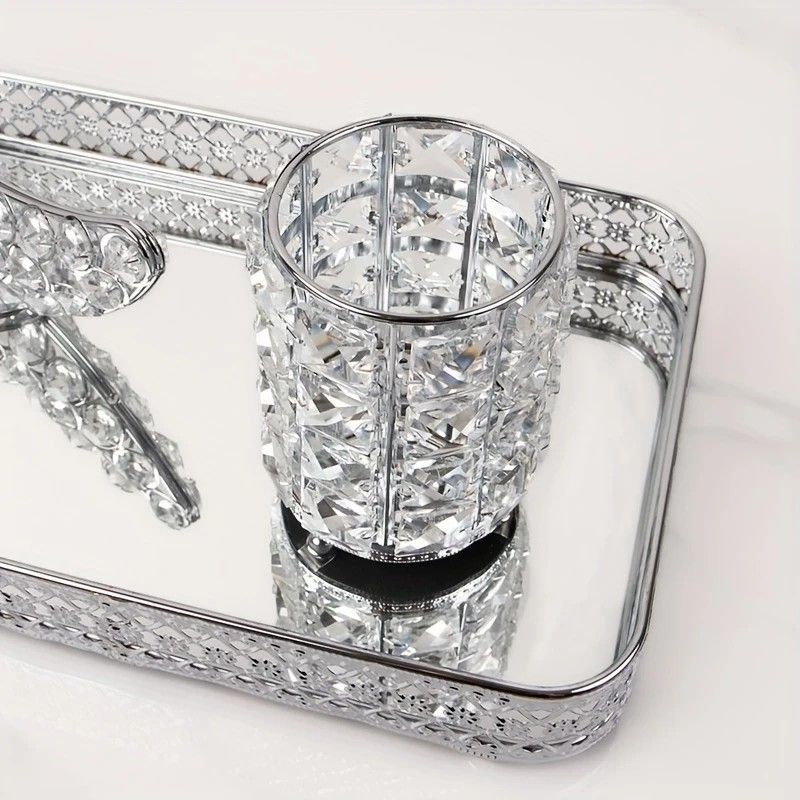 1 piece crystal pen holder, round creative desktop makeup brush storage box, polished cast iron metal art decorative display piece, lightweight and desktop style.silver