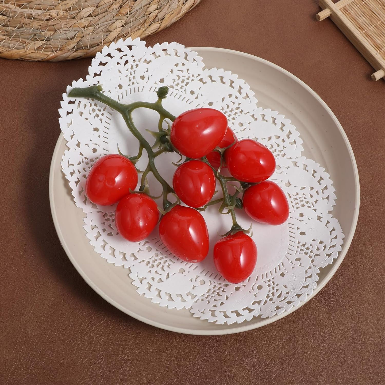 5 Sizes Paper Doilies, 150 Pcs Lace Doilies Paper Round Disposable Placemats White-Doilies for Tables Dessert Trays Party Craft Wedding Birthday Cakes Tableware Decorations