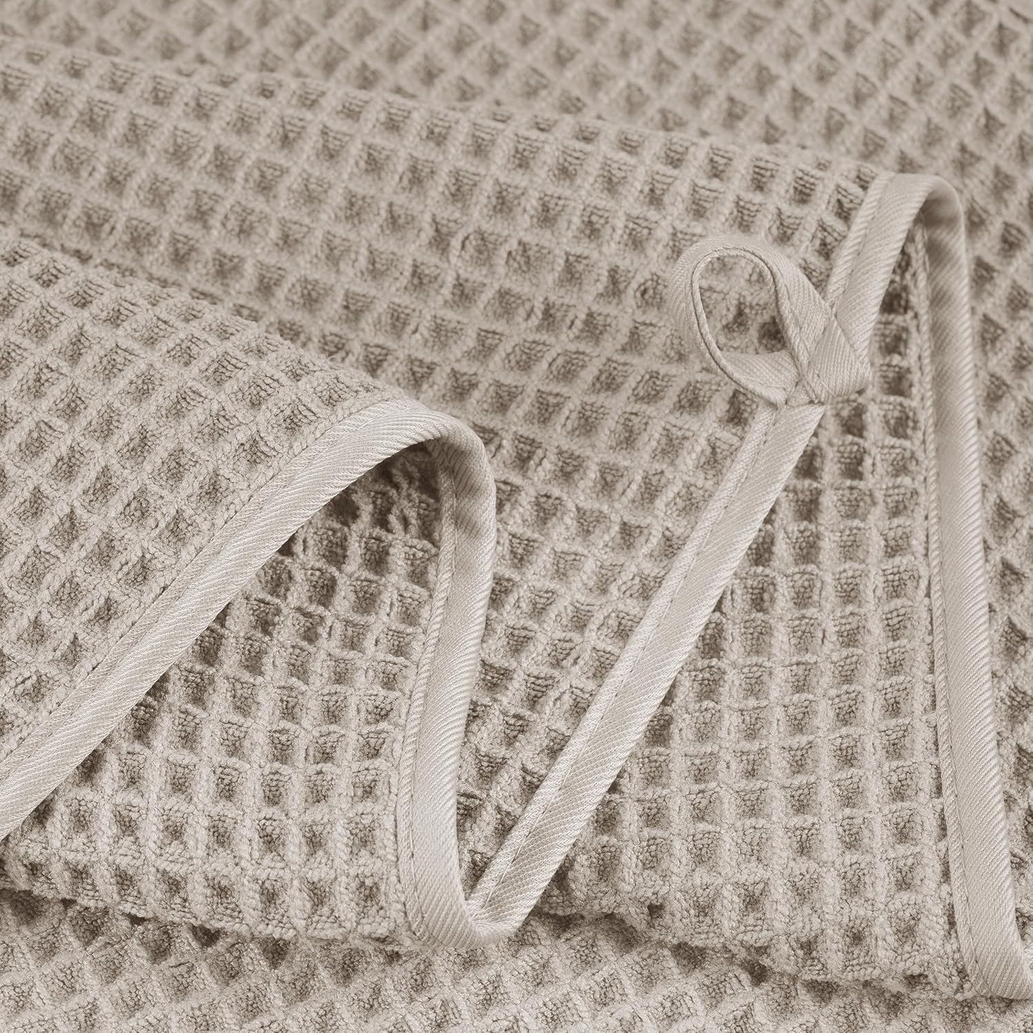 430 GSM Microfiber Oversize Quick Dry Lint Free Bath Towel, 60 x 30 in, 4 Pack (Waffle Weave)