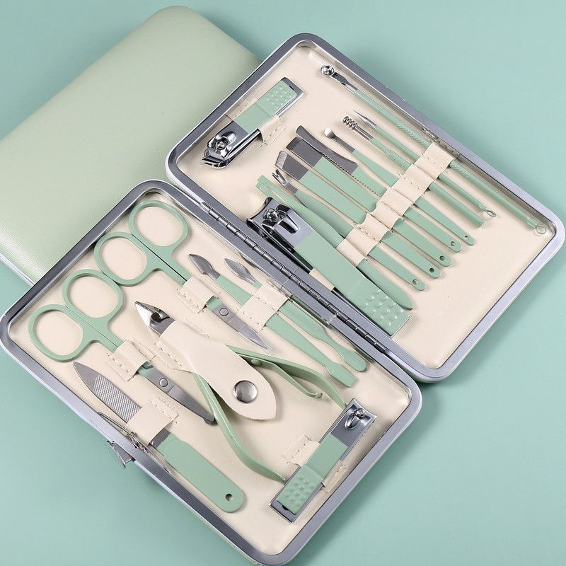 18Pcs Stainless Steel Manicure Set, Multi Functional Nail Clipper Cuticle Remover Kit for Home Beauty Care