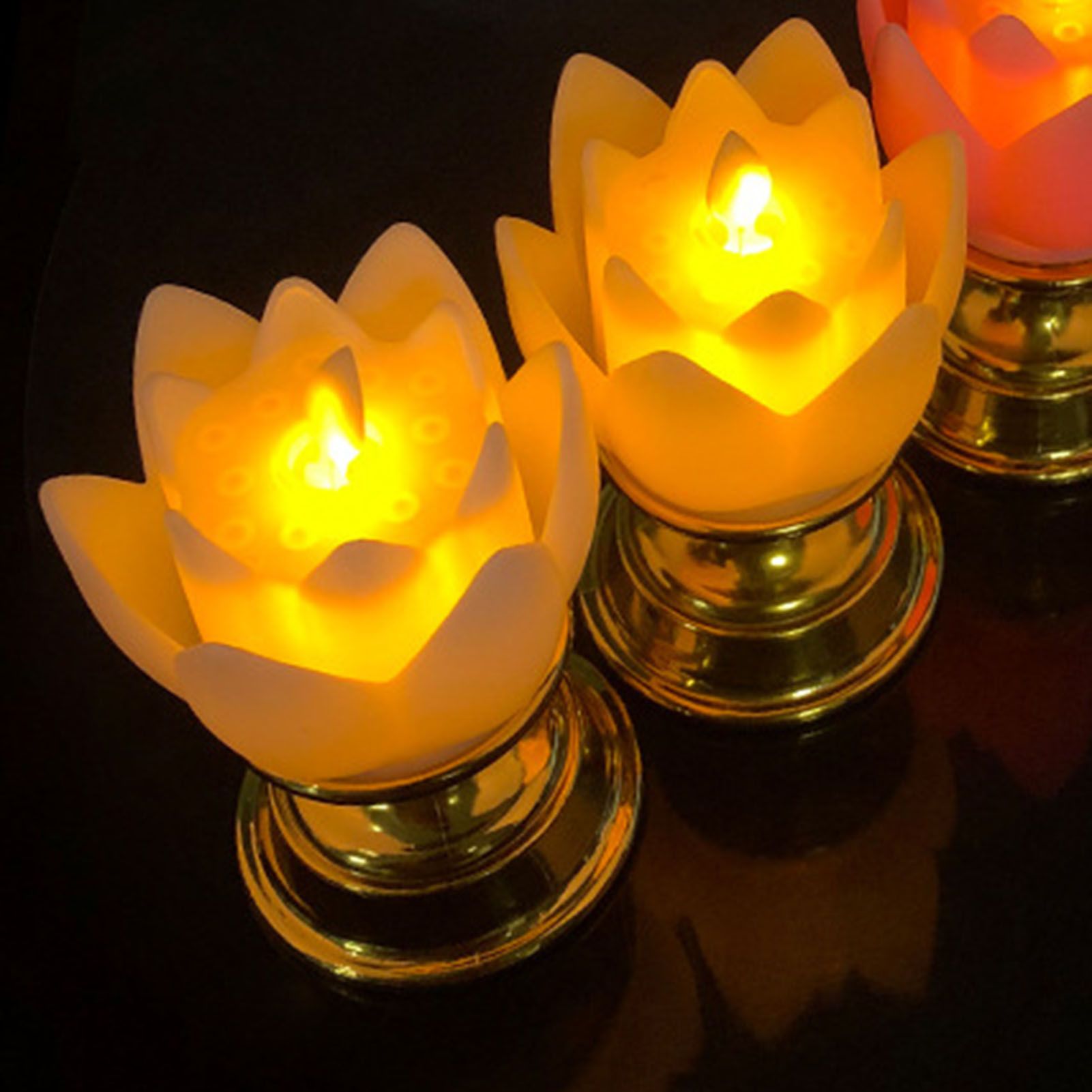 LED Lotus Lamp Colorful LED Soft Natural Light Lifelike Safe Odorless Durable Buddha Lamp for Bedroom Office Living Room White