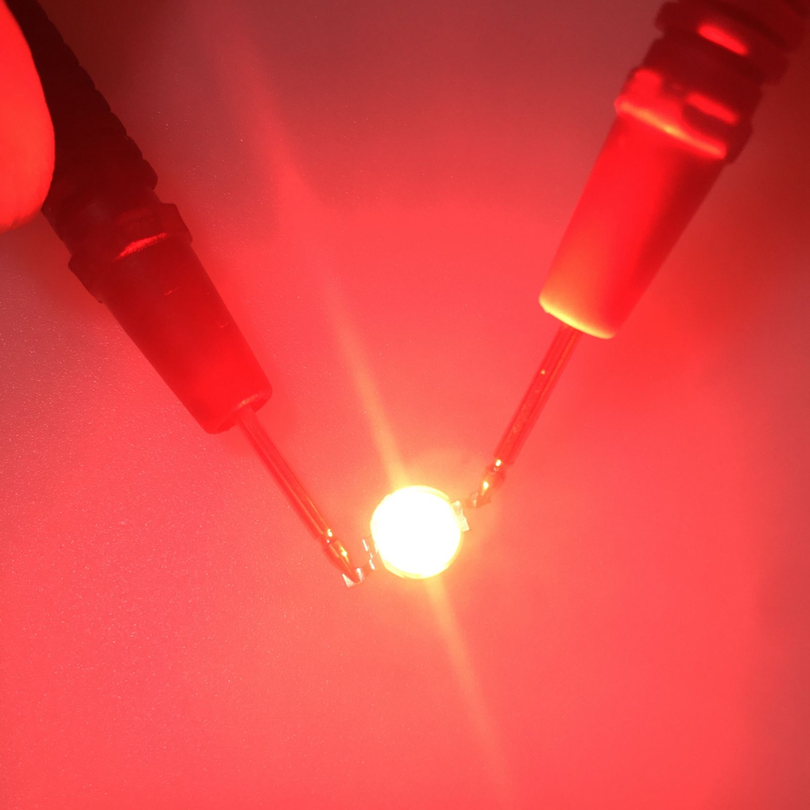 25Pcs 5V LED Chips 200LM 1W High Power LED Lamp Beads for DIY Lighting FixturesPink Light 380‑840NM