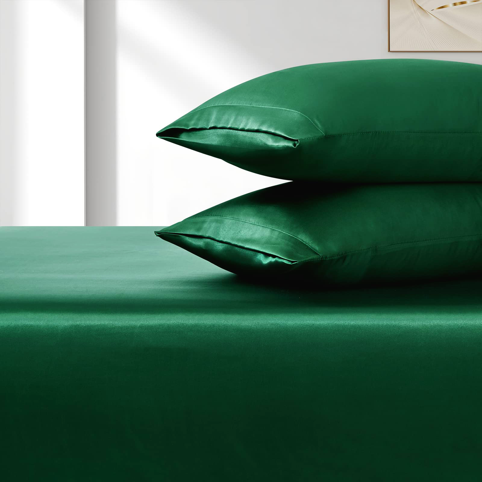Satin Fitted Sheet Set Hotel 3 Pieces Fitted Sheet with Pillowcase, Art Silk Bedding Set-Luxury Soft Silky Sheets for Hair and Skin, Similar to Silk Fitted Sheets Set 3 Pieces(Queen,Green)