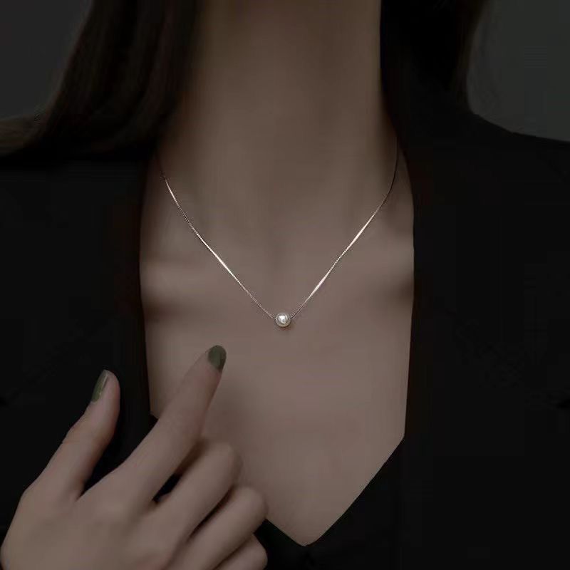 Necklace Women Alloy Bow Water Wave Chain Imitation pearl necklace
