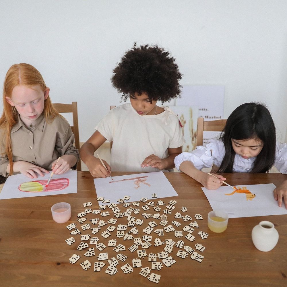 100 Pcs Small House for Crafts Gingerbread Doodle Wood Chips