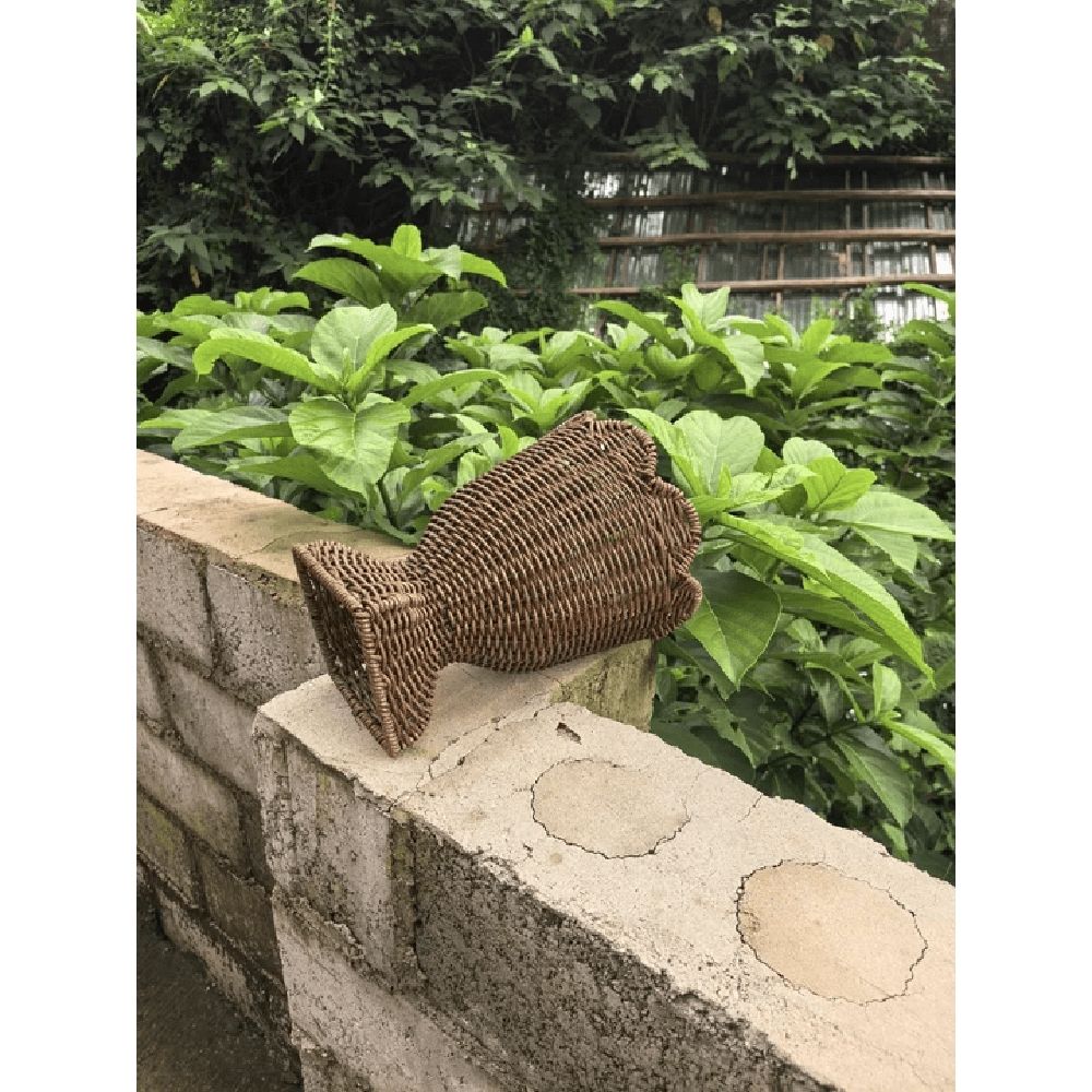 Hand‑Woven Rattan Urn Style Vase, Scalloped Edge Decorative Woven Basket Vase, 12.2 Inch Rustic Rattan Planter Vessel for Dried Floral Arrangement, Entryway Tabletop Porch Home Decor