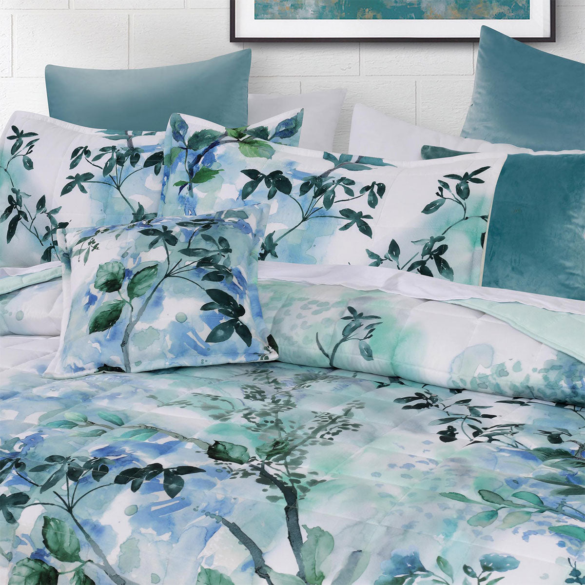 Bianca Woodbury White Botanical Printed Bedspread Set