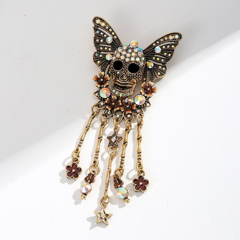 Gothic Skull Butterfly Brooch with Tassel - Vintage Rhinestone Skeleton Pin with Dangling Charms, Dark Aesthetic Statement Badge for Coat Sweater, 11.3cm